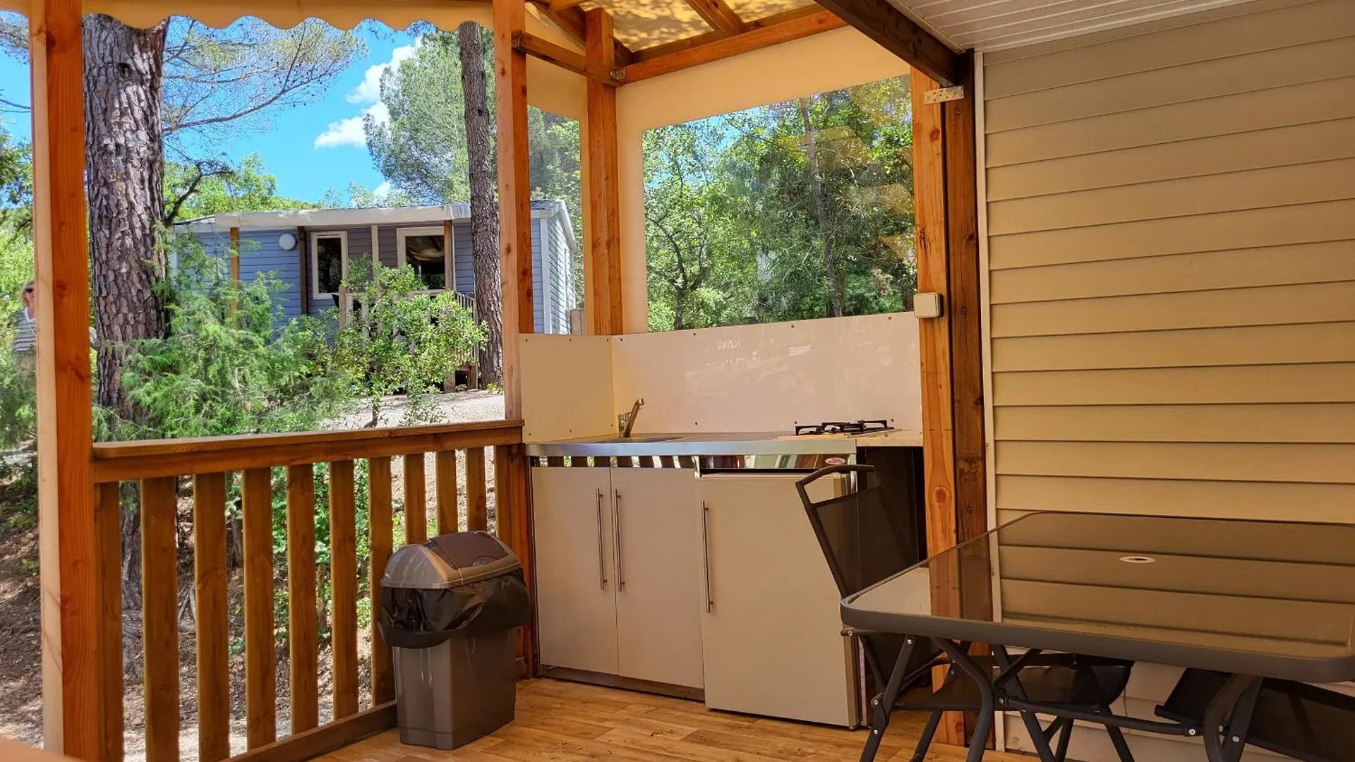 Mobilehome Lei Suves Cote D'Azur Roquebrune-sur-Argens