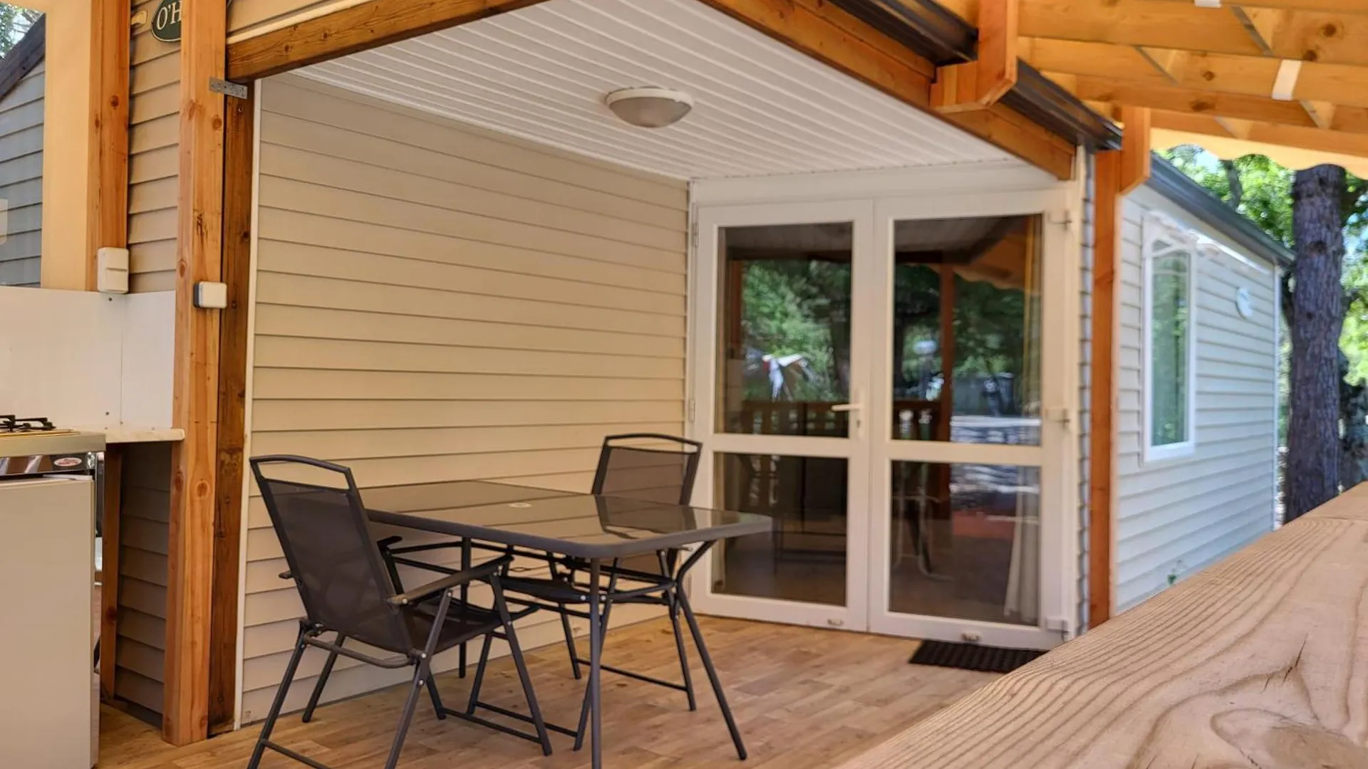Campsite Mobilehome Lei Suves Cote D'Azur Roquebrune-sur-Argens France